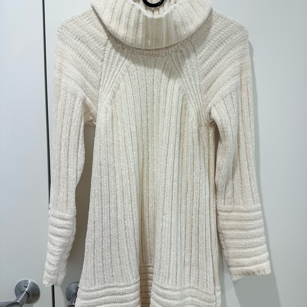Cozy Cream Turtleneck Sweater